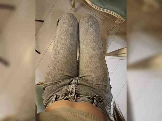 private live webcam Gerda-and-Kai