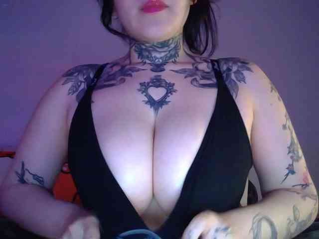 Angelynraynex webcam