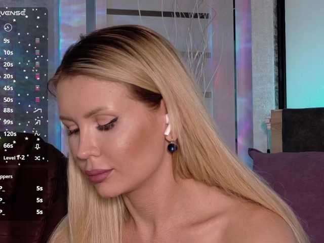 Anna-R's BongaCams show and profile