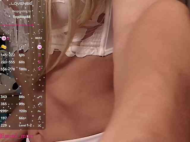 Emmi_Murr webcam