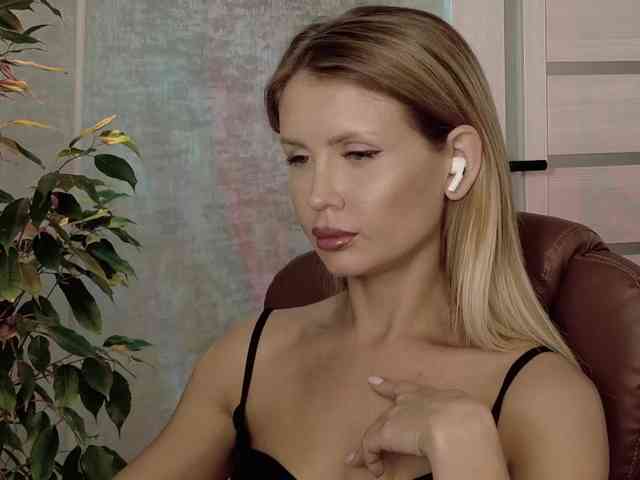 __Emmi__ webcam