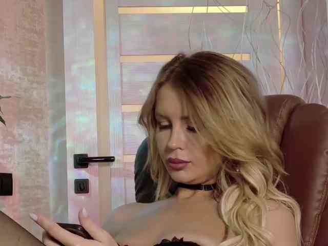 __Emmi__ webcam