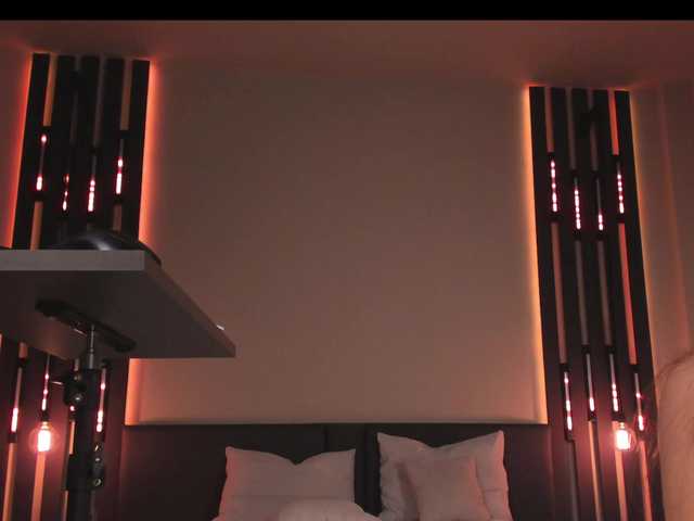 ShySara's BongaCams show and profile