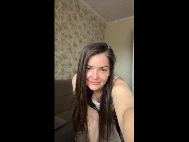 KsyushaMilf84 webcam