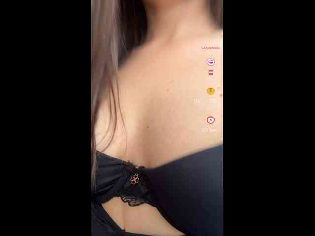 KsyushaMilf84 webcam