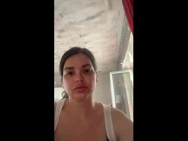 KsyushaMilf84 webcam