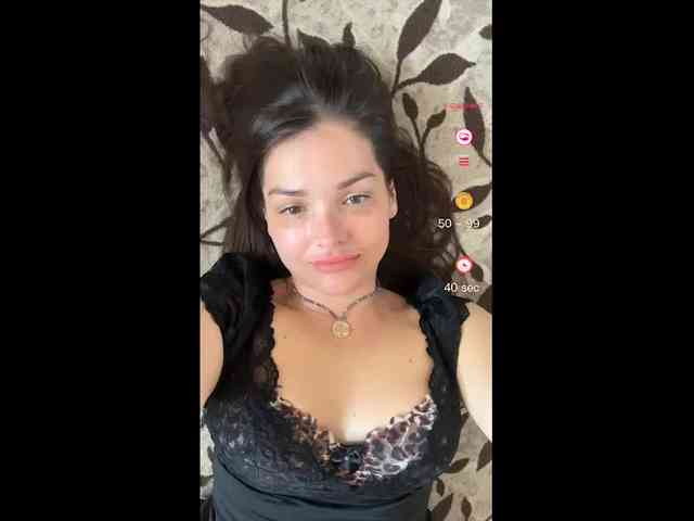 KsyushaMilf84 webcam