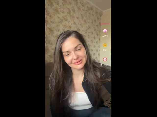 online webcam sex KikiMilf84