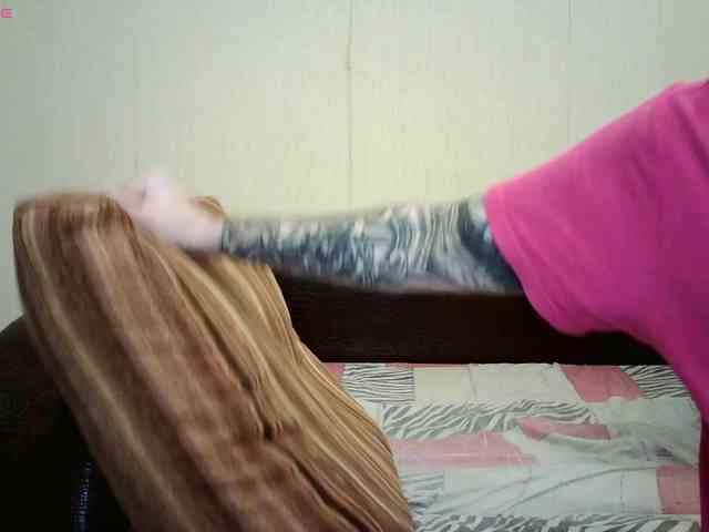 BelleNoche webcam