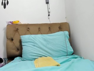 Aries-Mature Porn Show