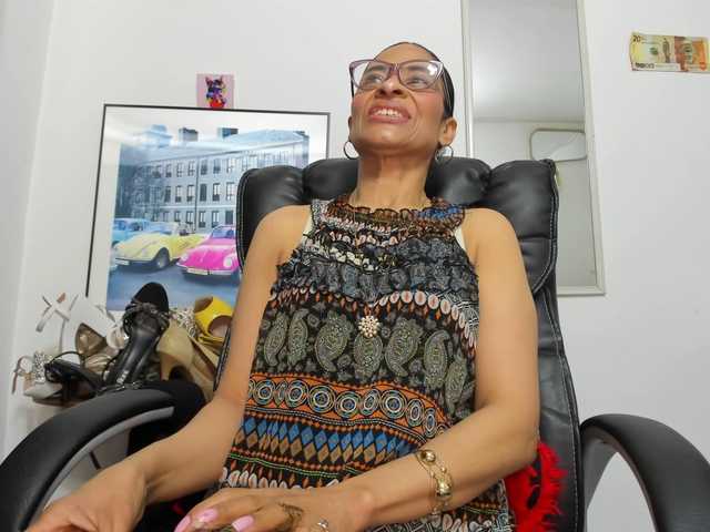 Aries-Mature's BongaCams show and profile