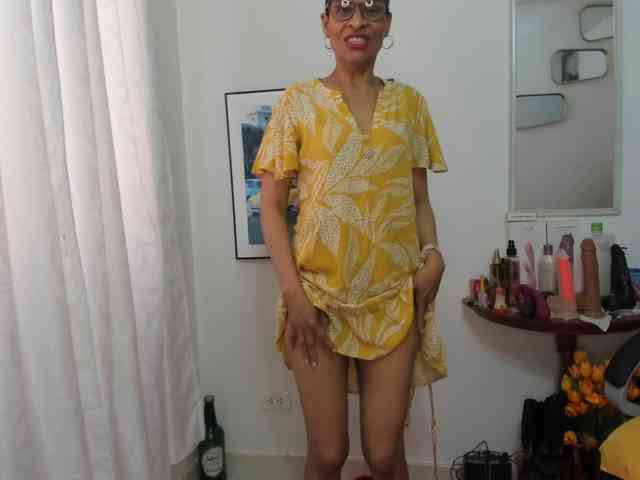 Aries-Mature webcam