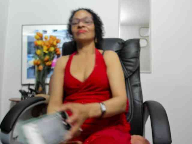 Aries-Mature webcam