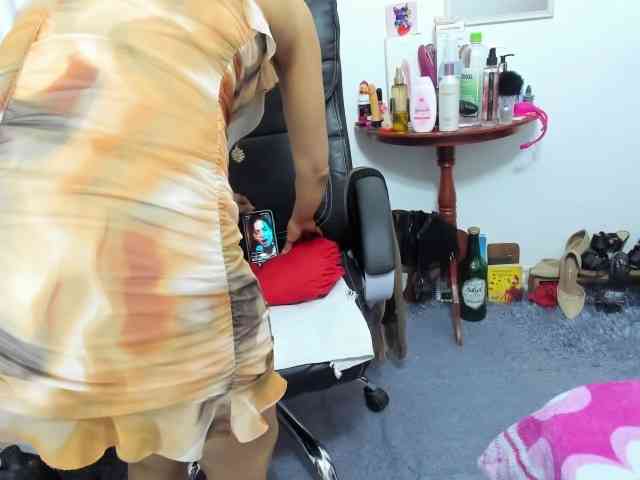 Aries-Mature webcam
