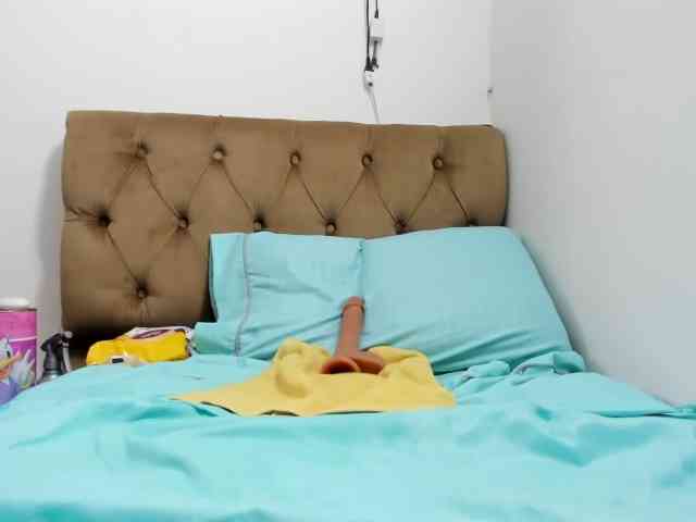 Aries-Mature webcam