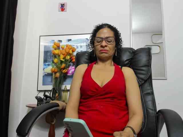 Aries-Mature webcam