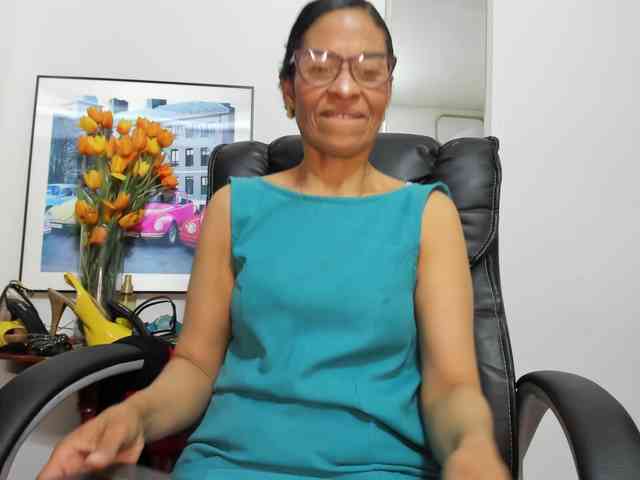 Aries-Mature Live Webcam on BongaCams