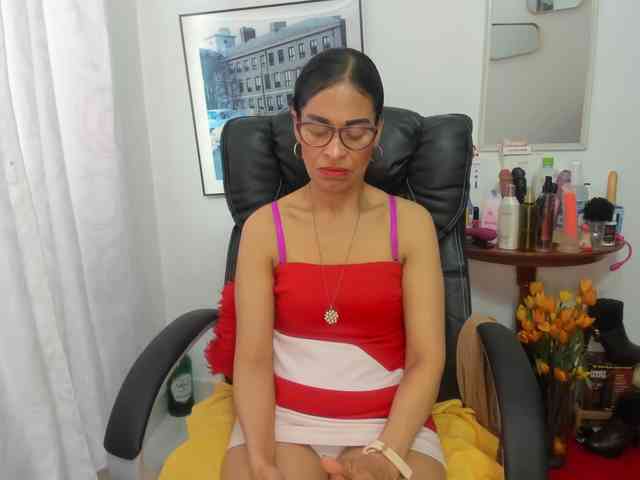 Aries-Mature webcam