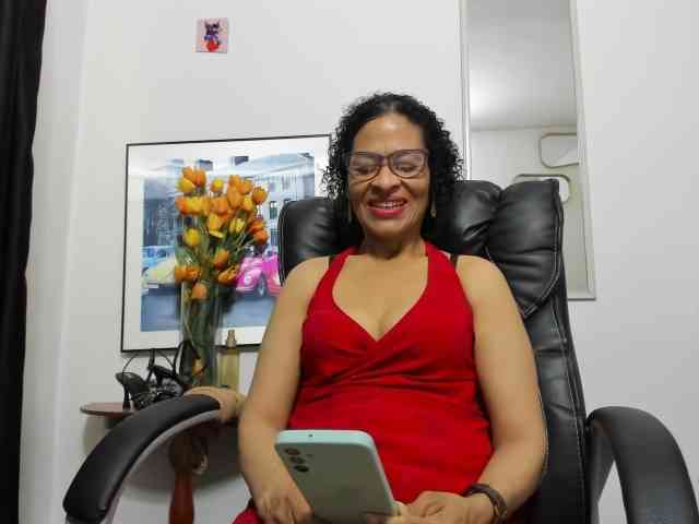 Aries-Mature webcam