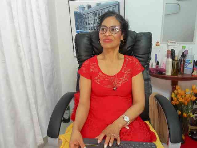 Aries-Mature webcam