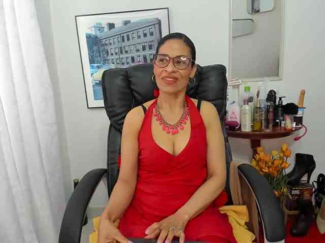 Aries-Mature webcam