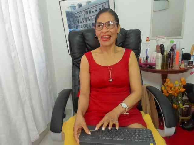 Aries-Mature webcam
