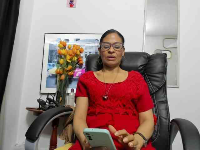 Aries-Mature webcam