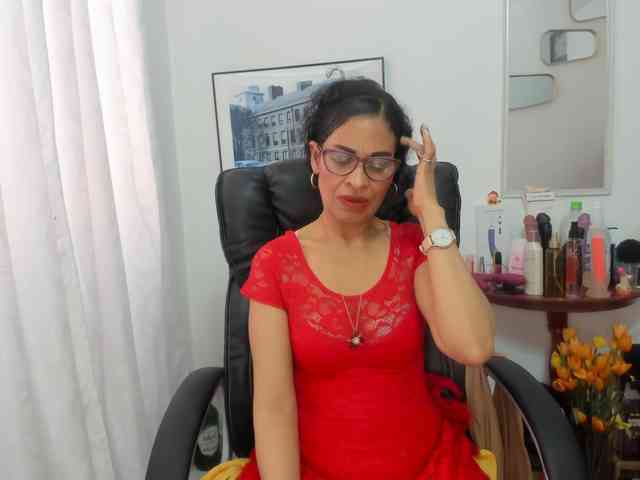 Aries-Mature webcam