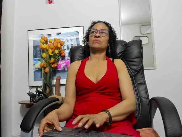 Aries-Mature webcam