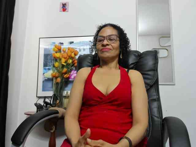 Aries-Mature webcam