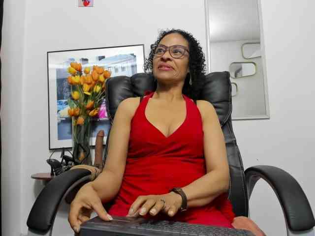 Aries-Mature webcam