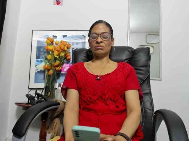 Aries-Mature webcam