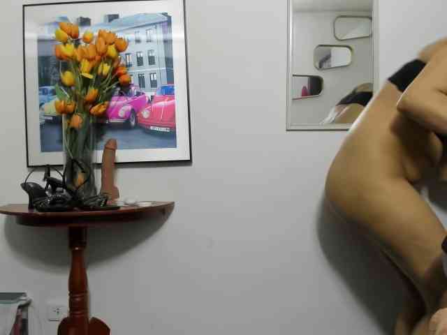 Aries-Mature webcam