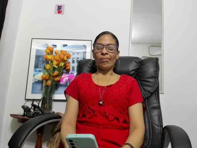 Aries-Mature webcam