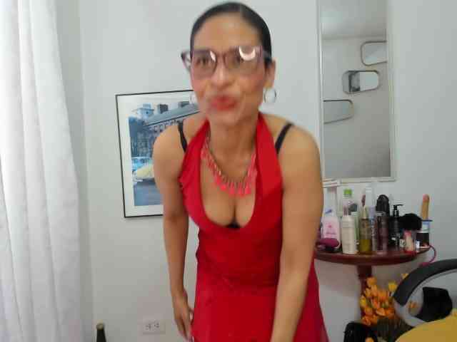 Aries-Mature webcam