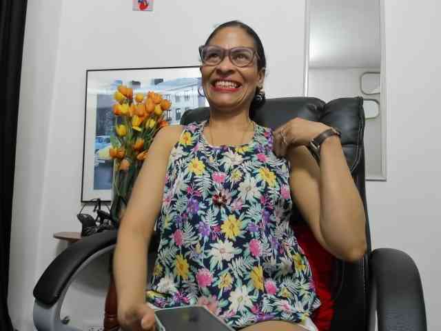 Aries-Mature webcam