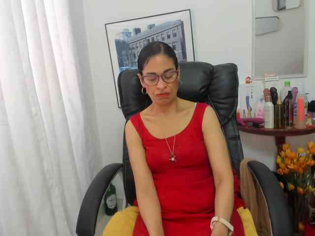 Aries-Mature webcam