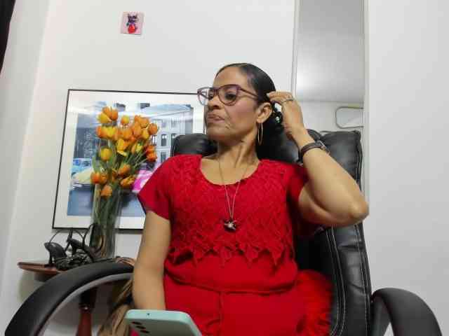Aries-Mature webcam