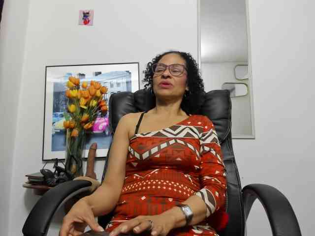 Aries-Mature webcam