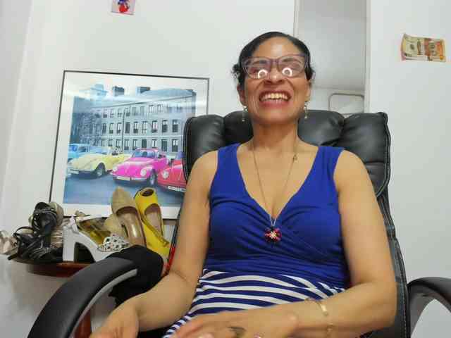 Aries-Mature Live Webcam on BongaCams