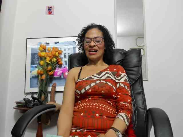 Aries-Mature webcam