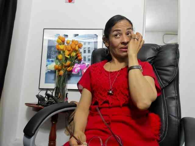 Aries-Mature webcam