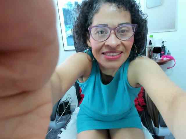 Aries-Mature webcam