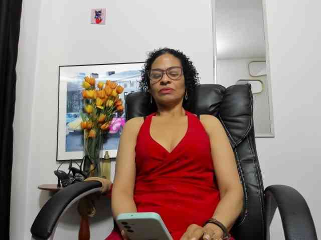 Aries-Mature webcam