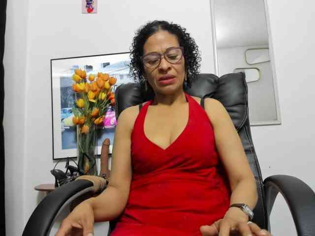 Aries-Mature webcam