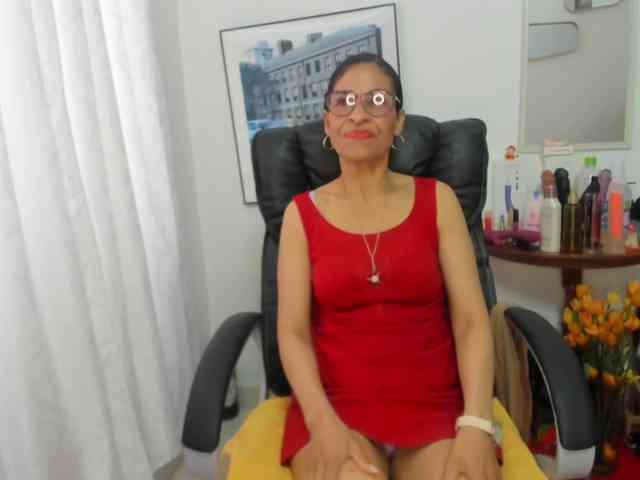 Aries-Mature webcam
