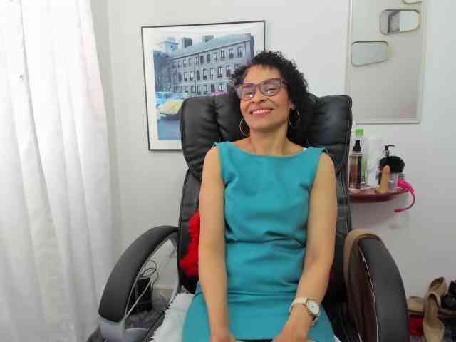 Aries-Mature webcam