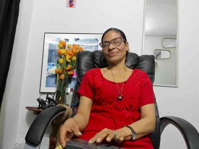 Aries-Mature webcam