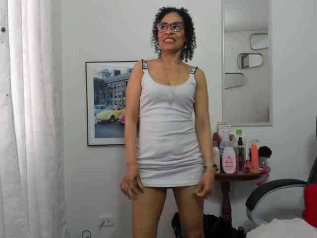 Aries-Mature webcam