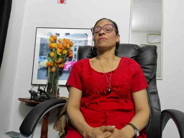 Aries-Mature webcam